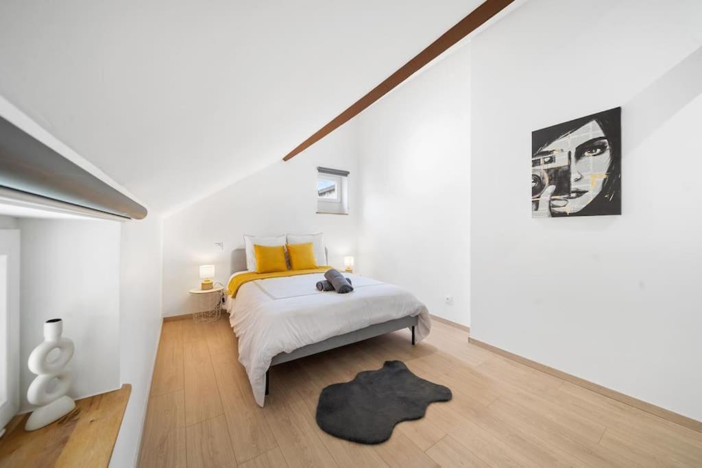 Апартаменты Le Duplex Moutarde Чалон-Сур-Салне Экстерьер фото